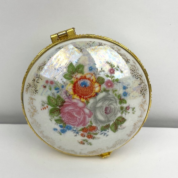 Vintage Porcelain Trinket Box - Picture 8 of 9